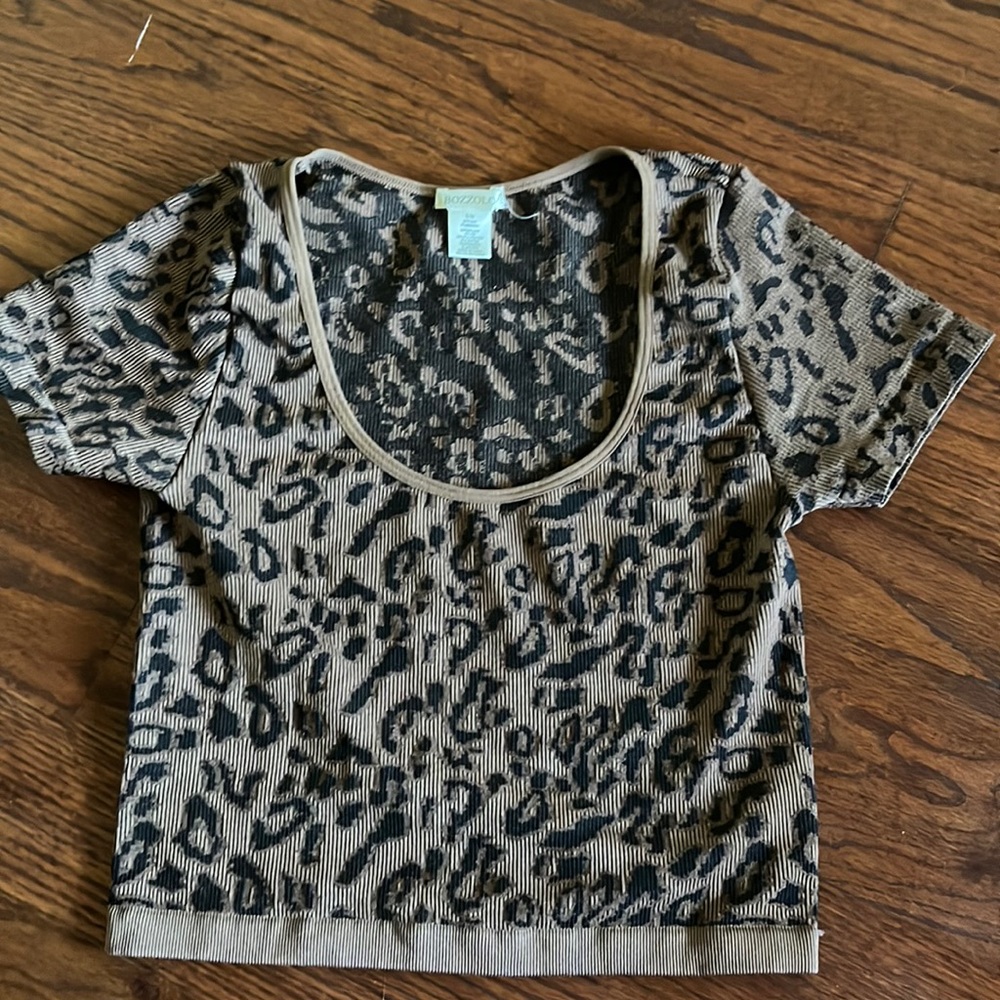 Cheetah Print Brown and Black top